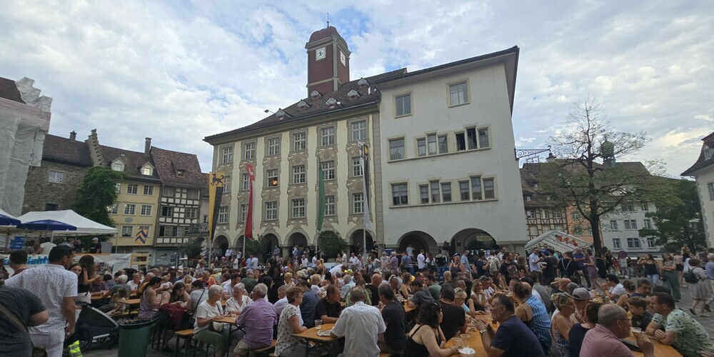 "Full House" vor dem Baronenhaus!