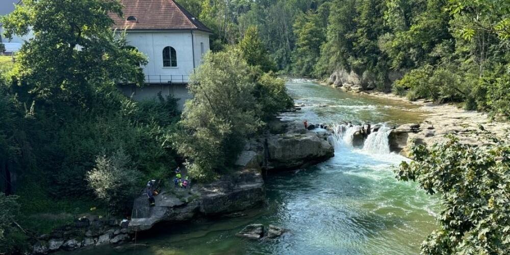 Hatte die Gefahr des Wasserfalls beim Baden in der Thur unterschätzt: ein 30-jähriger Schwimmer im Kanton St. Gallen.