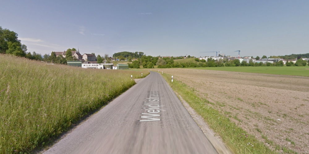 Die Gemeinde Bubikon saniert die Weidlistrasse inklusive Kanalisation.