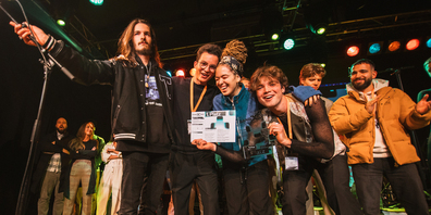 Der Gewinner des Nachwuchscontest 2023 war Paul Palud (3.v.r.).