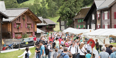 Einzigartige Einkaufsmöglichkeit: Am Spezialitäten- und Handwerkermark findet man handwerklich hergestellte Produkte, die man anderswo kaum zu sehen bekommt.