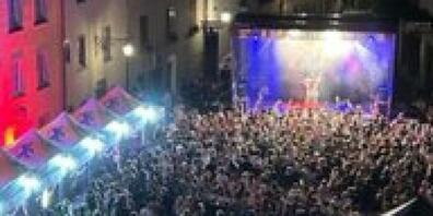 2023 besuchten alleine am Freitag 85'000 Personen das Churer Fest. (Archivbild)