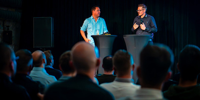 Alex Blunschi (l.) im Interviewgespräch mit dem LOM-Präsidenten David Laube.