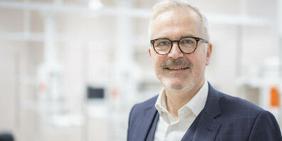 Stadtrat Andreas Hauri erhielt einen Brief, in dem er als «Mörder» und «Lügner» bezeichnet wurde – der mutmassliche Verfasser muss sich nun vor dem Bezirksgericht Zürich wegen Beschimpfung verantworten. (Archivbild)