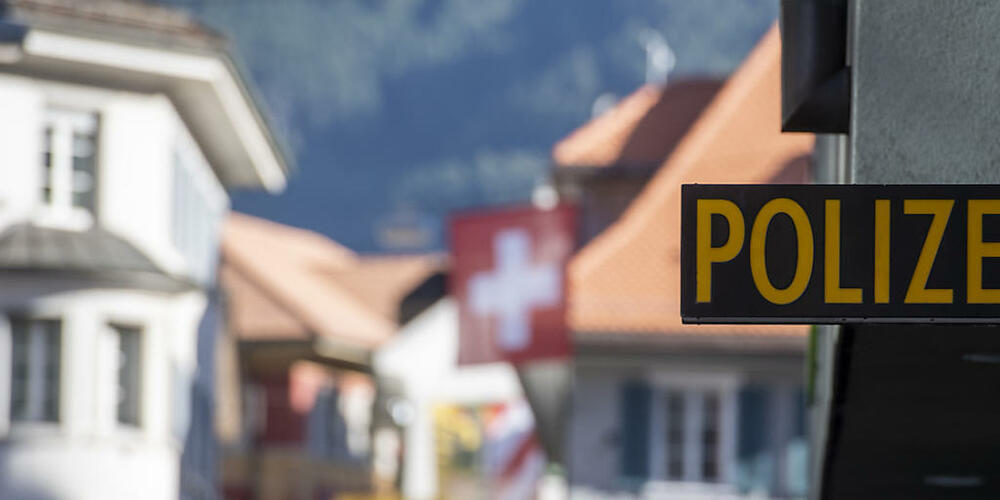 Die Kantonspolizei Uri rückte am Donnerstag zu einem Arbeitsunfall in Silenen aus. (Symbolbild)