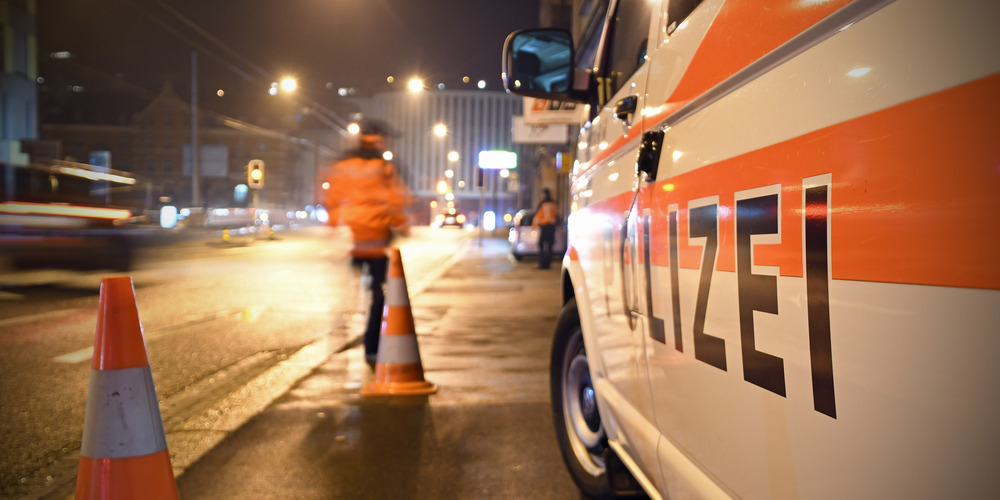 Bei gefährlicher Fahrweise nach Fussballspielen herrscht bei der Stadtpolizei «Nulltoleranz». (Symbolbild)