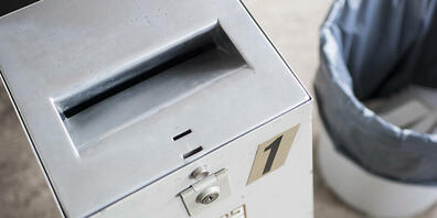 In der Stadt Zürich wird erneut über das Thema Abgangsentschädigungen für Behördenmitglieder abgestimmt - ein Referendum der SVP ist zustande gekommen. (Symbolbild)