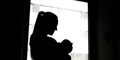 Das Gebären unter Pseudonym, auch vertrauliche Geburt genannt, wird im Kanton Zürich nicht gesetzlich geregelt. Möglich ist sie dennoch. Sechs von elf Listenspitälern mit Geburtenabteilung bieten diese Möglichkeit an. (Symbolbild)