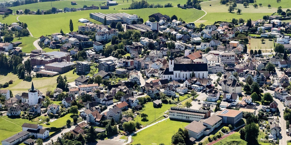Der Zeitpunkt des zweiten Anlasses zur Schulraumplanung wird der Bevölkerung mitgeteilt, sobald dieser bekannt ist.