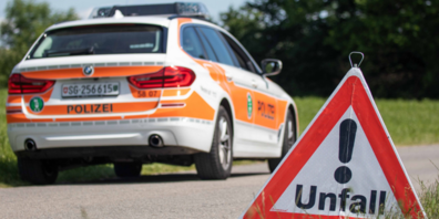 Beim Unfall entstand Sachschaden von mehreren hundert Franken. (Symbolbild)