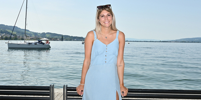 Nadine Hasler am Hafen in Lachen. 