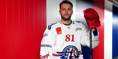 Verteidiger Iñaki Baragano trägt das neue Lakers-Auswärtstrikot für die Saison 2024/2025.