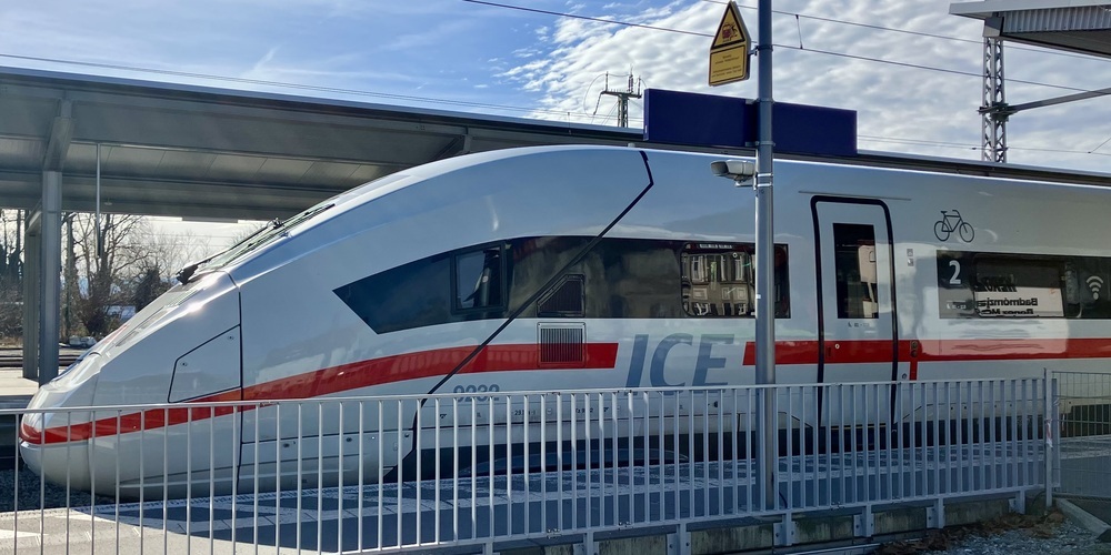 Die SBB verkaufen ab Anfang November internationale Billette auch via ihre App SBB Mobile.