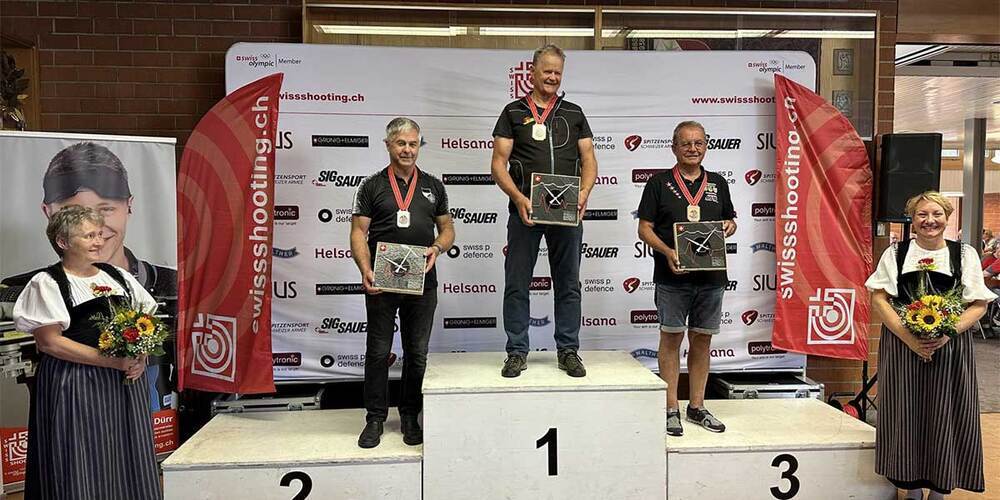 Bei den Veteranen im Sturmgewehr siegte Andrea Stiffler. Zweiter wurde Heribert Andrey, Dritter Kurt Gemmet.