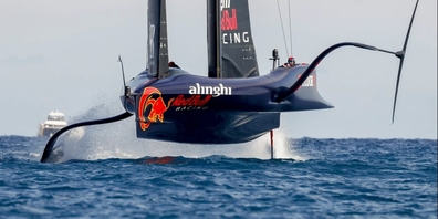 Zurück ins Trockendock: Für Alinghi ist der Traum vom America's Cup geplatzt.