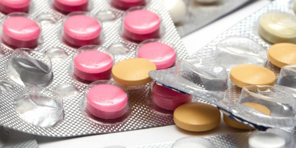 Durch die Rückgabe von nicht mehr benötigten Medika­menten werden Substanzen, die für Suizidversuche verwendet werden könnten, aus Privathaushalten entfernt. 