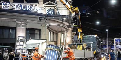 Die letzte Verkehrskanzel in Zürich wurde am Dienstagabend abgebaut.