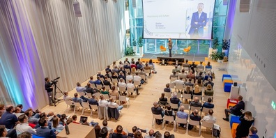 Stefan Scheiber, CEO der Bühler Group, begrüsste als Gastgeber die Teilnehmenden des Greenovation Events.
