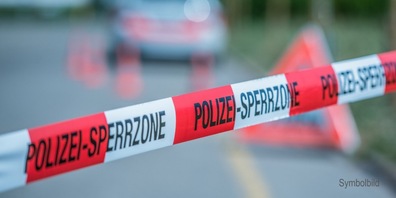 Nach dem Unfall wurde die Strasse gesperrt. (Symbolbild)