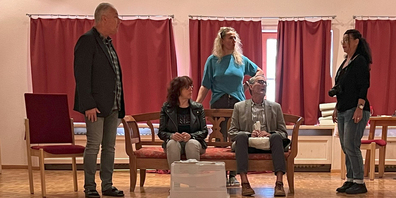 Das einstudierte Stück der Theatergruppe Rhybrugg nimmt langsam Form an.