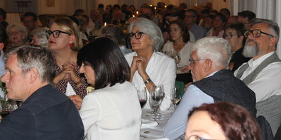 Der Ochsensaal in Berneck war sehr gut gefüllt mit Mitgliedern des Vereins Vinum Berneck.