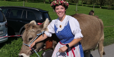 Der Almaufzug der hofeigenen Kühe des Rhyboots Wyden war eine der Hauptattraktionen des «Wyden-Herbstmarktes»