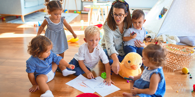 Für die familienergänzende Betreuung von Kindern unter zwölf Jahren im eigenen Haushalt besteht eine Meldepflicht. (Symbolbild)