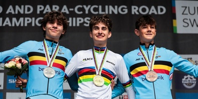 Paul Seixas (FRA, Mitte) holte sich die Goldmedaille. Jasper Schoofs (BEL) holte Silver, Matisse van Kerckhove (BEL) Bronze.