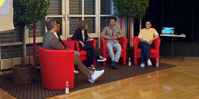 Auf dem Bild «Finanzanlass06» v.l. Christoph Kuhn, Tashi Gumbatshan, Katrin Keller-Breitenmoser, Sven Lusti und Chiara Scherrer.