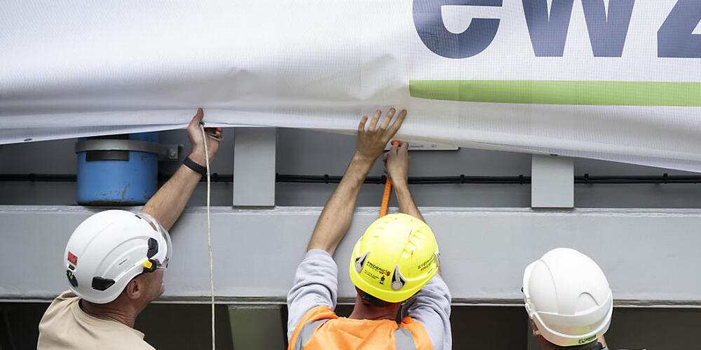 Das Stadtzürcher Elektrizitätswerk EWZ erwartet einen Gewinn. Die AL will einen Teil davon an die Bevölkerung auszahlen. (Archivbild)