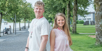 Ihre beide Herzen schlagen fürs Wakesurfen: Jonas Ballmann und Sindy Pajarola.