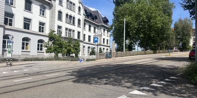 Die Autofahrerin kollidierte beim Abbiegen mit der E-Bike-Lenkerin.