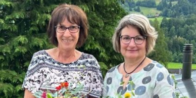 Annemarie Scherrer und Rahel Hutter haben sich von der Schule Nesslau verabschiedet und geniessen den Ruhestand.