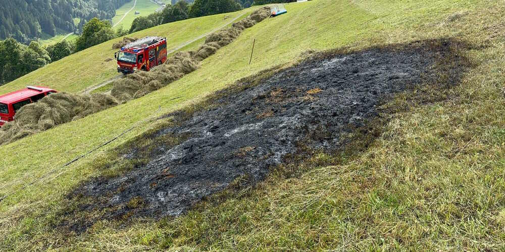 Während der Heu-Ernte ist es in Weisstannen zu einem Unfall gekommen.