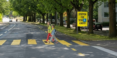 Die Kantonspolizei St.Gallen wünscht allen Kindern einen erfolgreichen und sicheren Schulstart und ruft alle Verkehrsteilnehmenden zur besonderen Vorsicht auf.