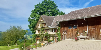 Der Hof der Gastgeber Familie Bösch im Schmidberg Wattwil.