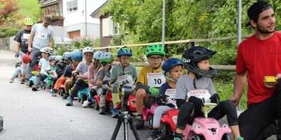 Die Bobbycar-Piloten kämpfen in Thal wieder um die schnellsten Zeiten.
