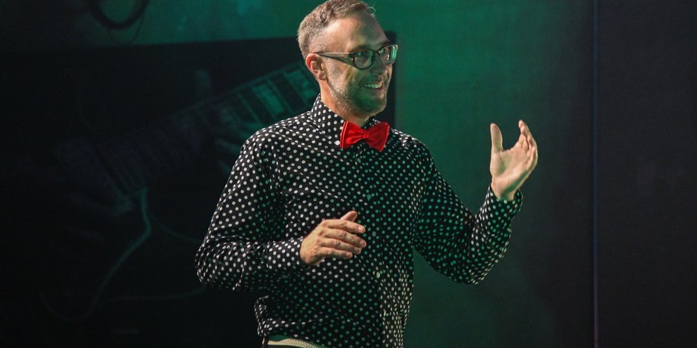 Chorleiter Lukas Bolt