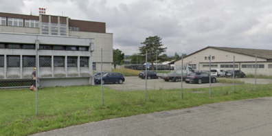 Die Mehrzweckhalle bei der Theodor-Real-Kaserne wird von maximal 200 Asyl- und Schutzsuchenden als temporäre Unterbringung genutzt. 