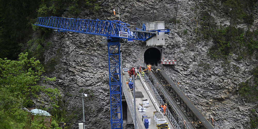 Am Castielerviadukt finden seit einigen Monaten Bauarbeiten statt. (Archivbild)