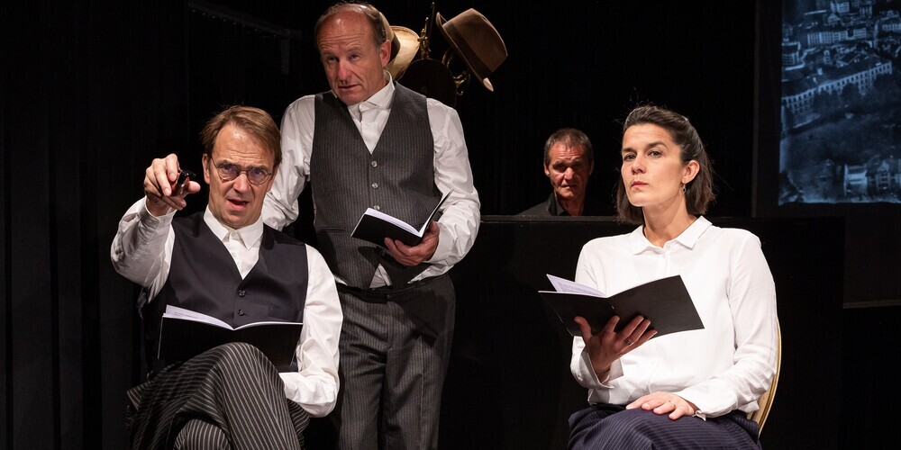 Der Abend beginnt um 19 Uhr mit einem Apéro