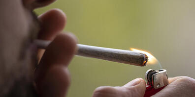 Olten stoppt den Pilotversuch mit der Abgabe von Cannabisprodukten. (Symbolbild)