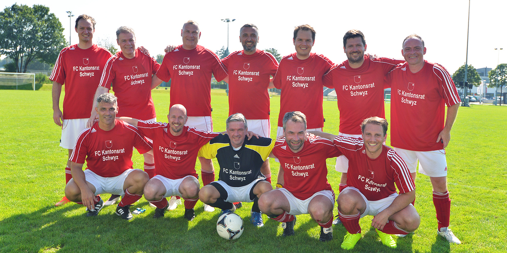 Der FC Kantonsrat Schwyz im Einsatz in Baden. 