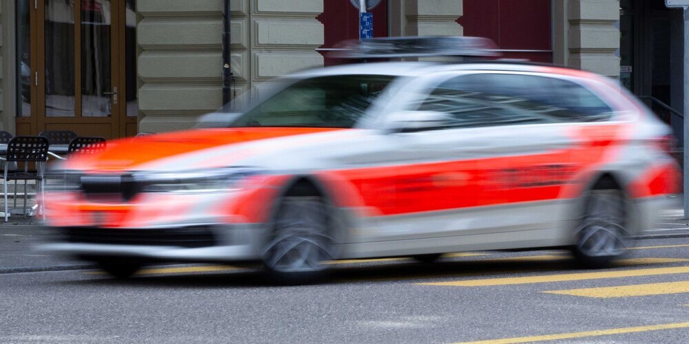 Ein 19-jähriger Mann wurde unbestimmt verletzt. (Symbolbild)
