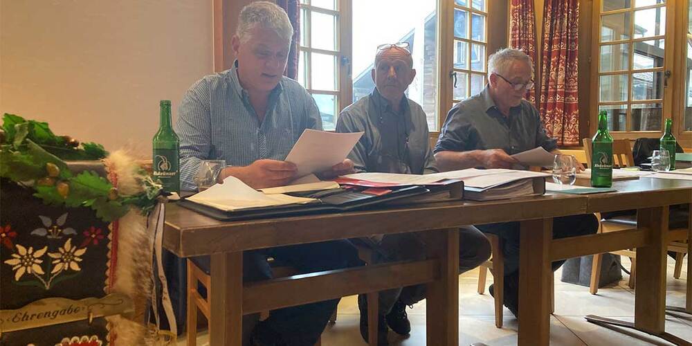 Tagesaktuar Andri Jörger, Kassier Martin Engi und Schriiber Bartli Durisch (v.l.n.r.)