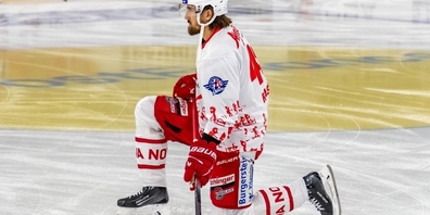 Kniefall gegen den Tabellenletzten: Lakers-Schwede Victor Rask.