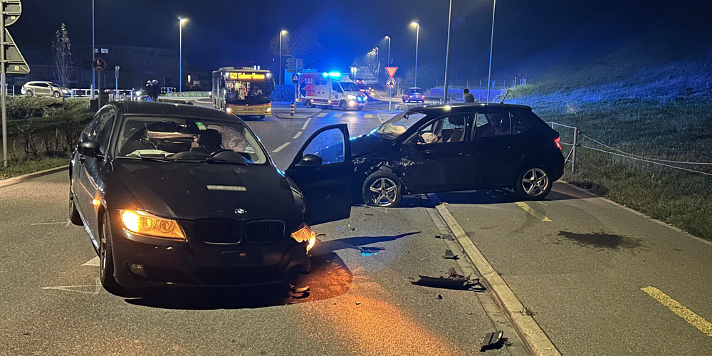 Der Unfall geschah nach dem Kreisel Reichenburg Richtung Buttikon.
