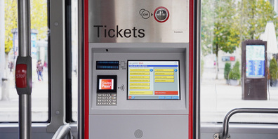 Die VBSG-Busse erhalten neue Billettautomaten.