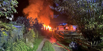 Die Feuerwehr war schnell  vor Ort und brachte den Brand unter Kontrolle. (Symbolbild)