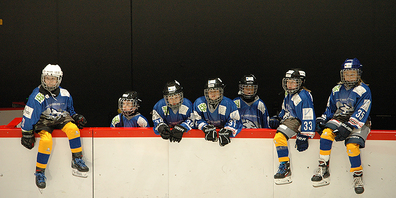 Spiel und Spass war das oberste Ziel des Swiss Ice Hockey Day im FarFar Ice Camp. Dabei war niemand zu klein, ein «Hockeyaner» zu sein.